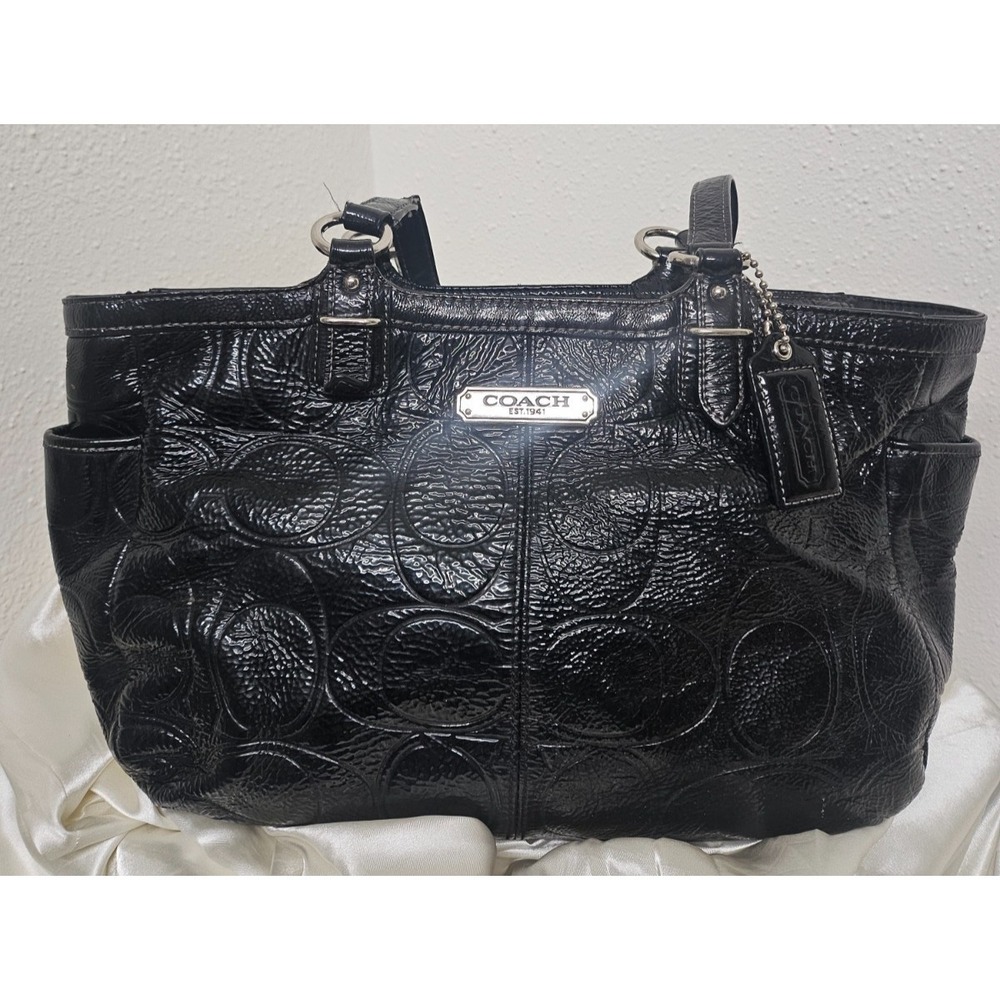 Coach Gallery Tote F19462 Black Patent Leather Embossed Signature C Bag